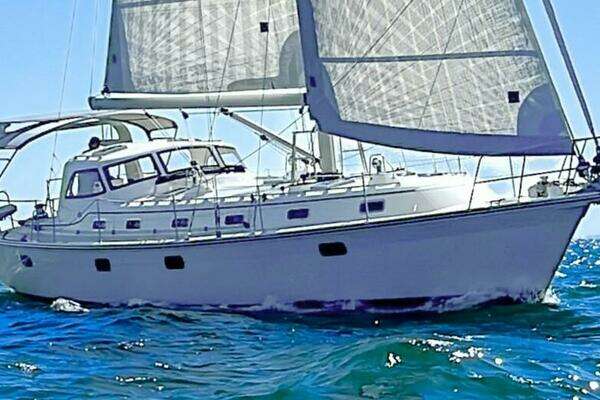 43-ft-Island Packet-2023-439-Hawkeye St Petersburg Florida United States  yacht for sale