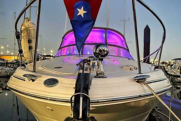 Photo of the 2002 Sea Ray 280 Sundancer