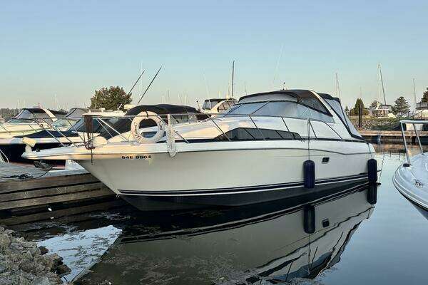 32-ft-Bayliner-1998-Avanti  3255 Sunbridge-Next Weekend?-Midland Ontario Canada yacht for sale