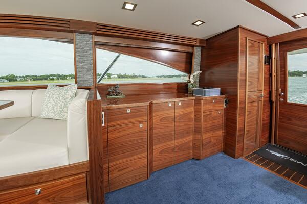 Fins Up 72ft Viking Yacht For Sale
