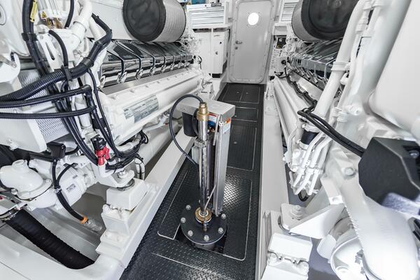 Fins Up 72ft Viking Yacht For Sale