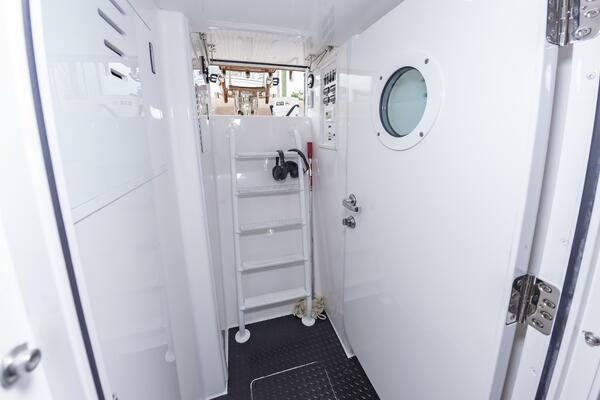 Fins Up 72ft Viking Yacht For Sale