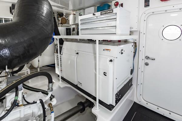 Fins Up 72ft Viking Yacht For Sale