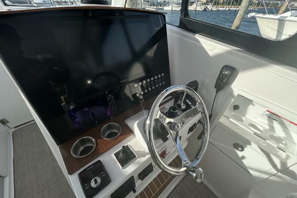 33ft Southport Yacht For Sale
