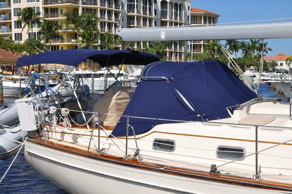 Resolute 44ft Island Packet Yacht For Sale