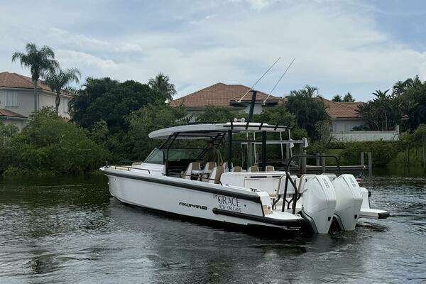 Axopar Sun-Top Yacht For Sale