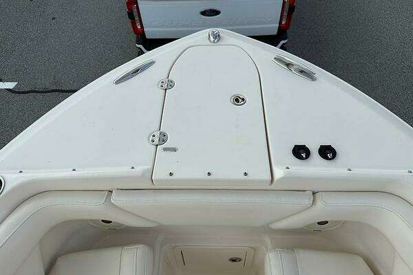 Photo of the 2018 Grady-White Grady-White