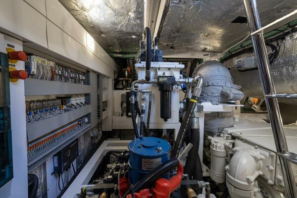 74ft Sunseeker Yacht For Sale