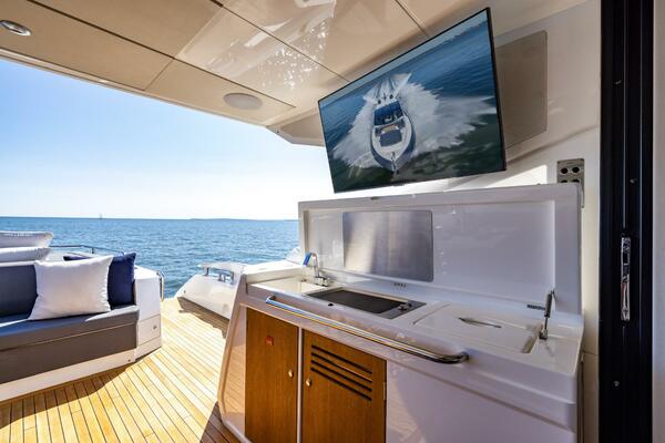 74ft Sunseeker Yacht For Sale