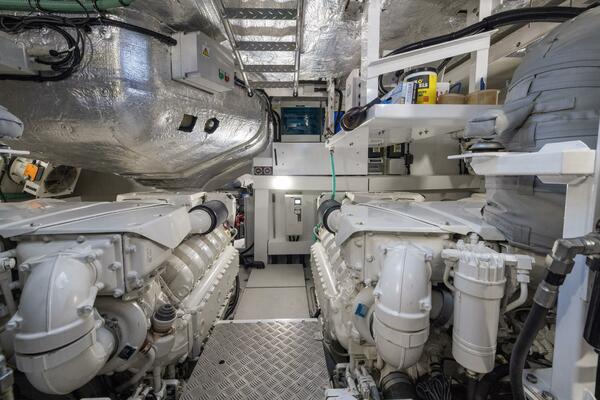 74ft Sunseeker Yacht For Sale