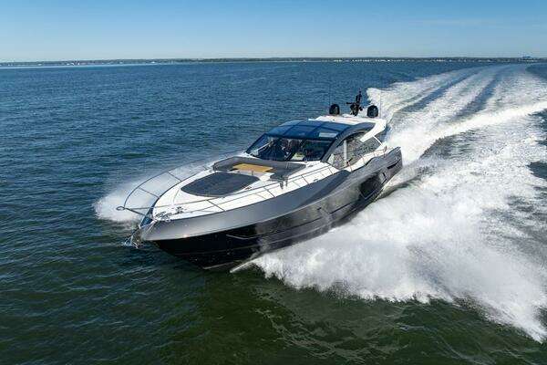 2020 Sunseeker 74