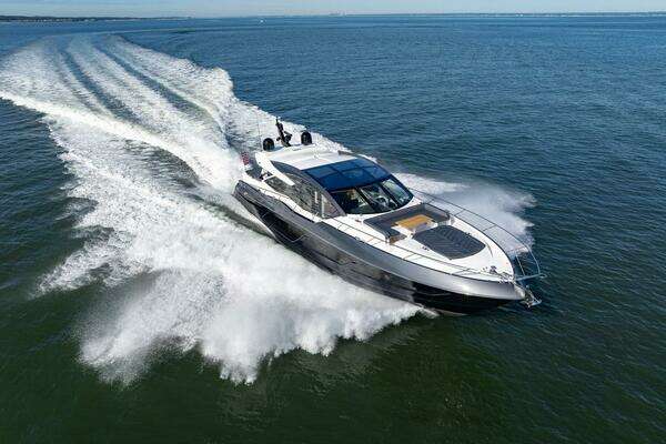 2020 Sunseeker 74