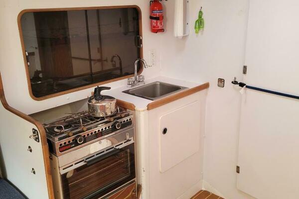 47ft Tripp Yacht For Sale