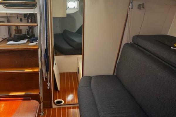47ft Tripp Yacht For Sale