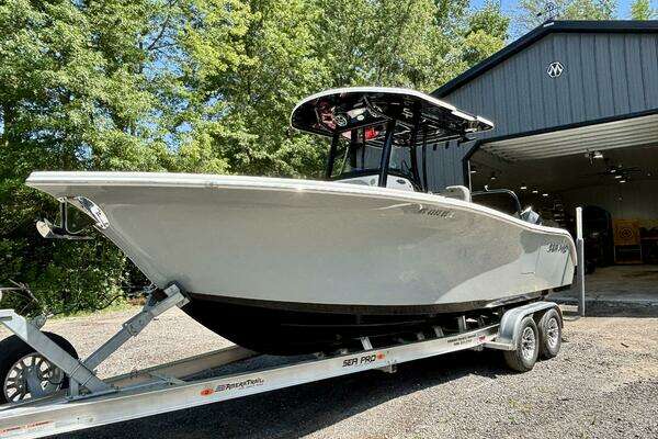 25-ft-Sea Pro-2022-- Clay Michigan United States  yacht for sale