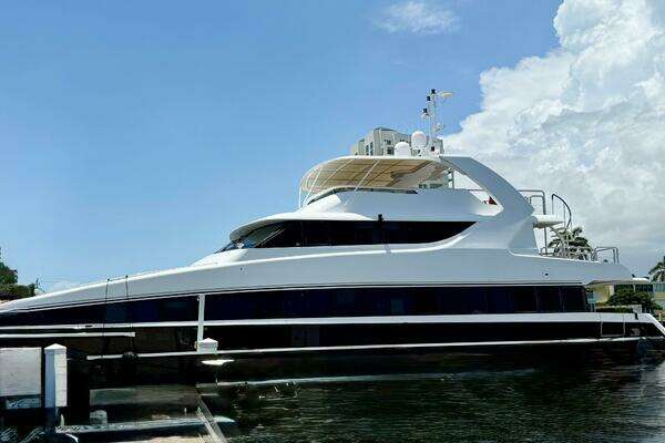 92-ft-Sabre-2004-92-PEGASUS IX FORT LAUDERDALE Florida United States  yacht for sale