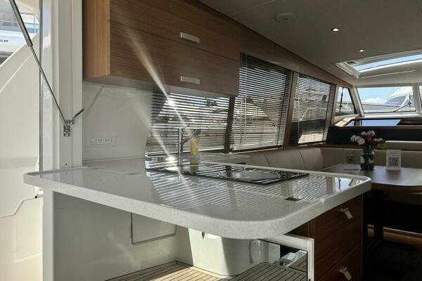 40ft Greenline Yacht For Sale