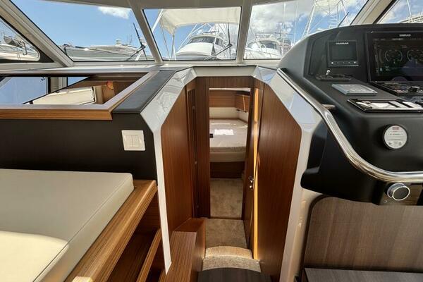 40ft Greenline Yacht For Sale