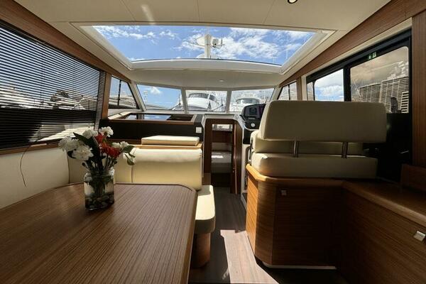 40ft Greenline Yacht For Sale