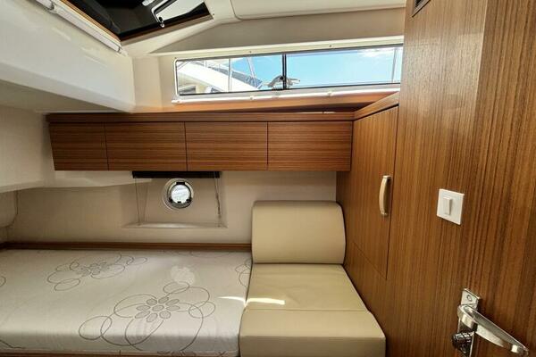 40ft Greenline Yacht For Sale