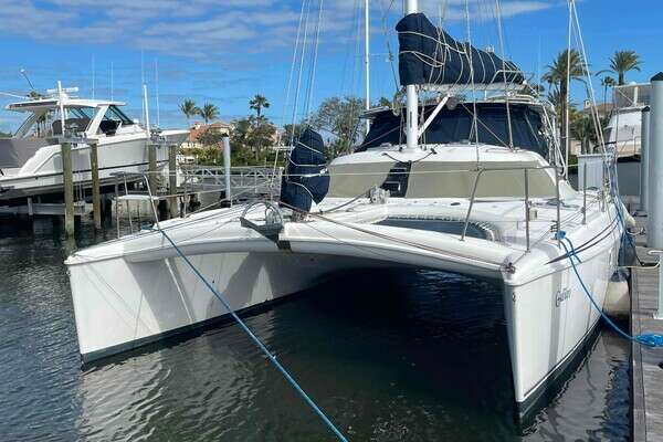 42-ft-Manta-2000-42 Catamaran-GALILEO Vero Beach Florida United States  yacht for sale