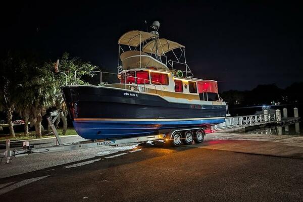 R 31 CB Luxury Edition 31ft Ranger Tugs Yacht For Sale