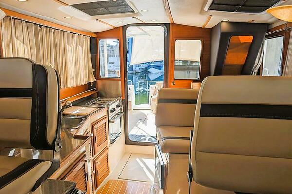 R 31 CB Luxury Edition 31ft Ranger Tugs Yacht For Sale