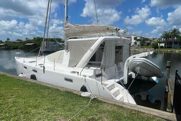 40-ft-Admiral-2008-40 Executive-ENDLESS SUMMER Satellite Beach Florida United States  yacht for sale