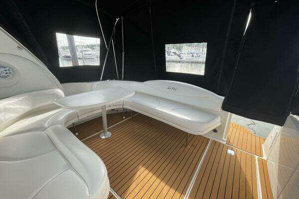 Photo of the 2000 Sea Ray 380 Sundancer "Priorities"