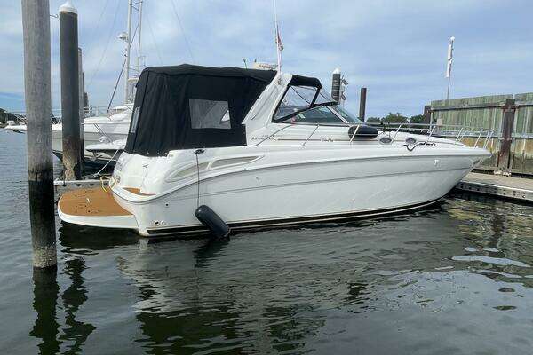 Photo of the 2000 Sea Ray 380 Sundancer "Priorities"