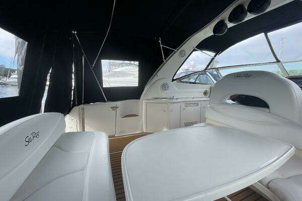 Photo of the 2000 Sea Ray 380 Sundancer "Priorities"