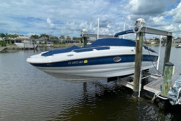 26ft Chaparral Yacht For Sale