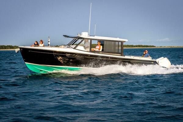 In Stock 38ft MJM Yacht For Sale