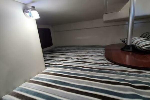 295 30ft Monterey Yacht For Sale