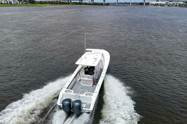 2013 SeaHunter 33