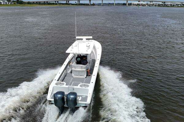 2013 SeaHunter 33