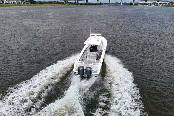 2013 SeaHunter 33