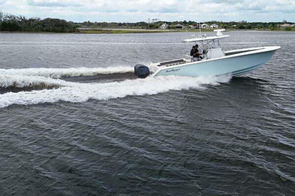 2013 SeaHunter 33