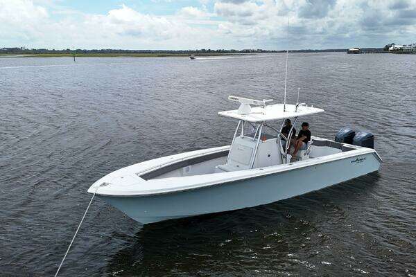 2013 SeaHunter 33
