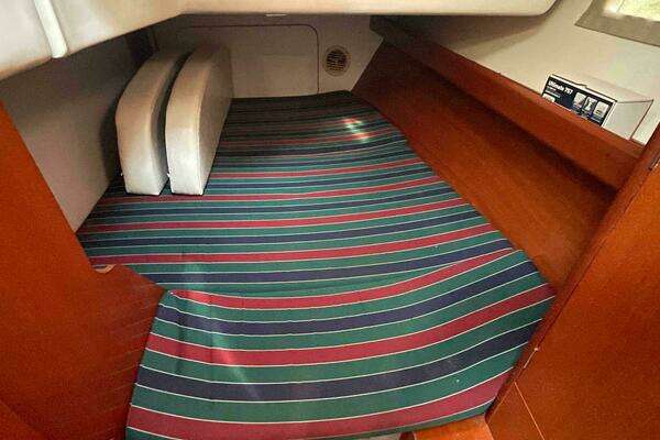 Photo of the 2006 Beneteau 393 "GRAND CRU"