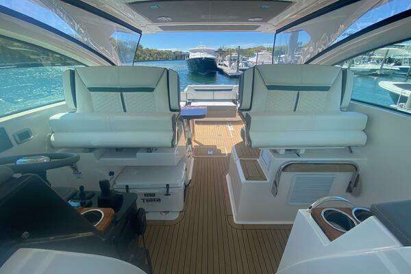 2019 Tiara Yachts 34