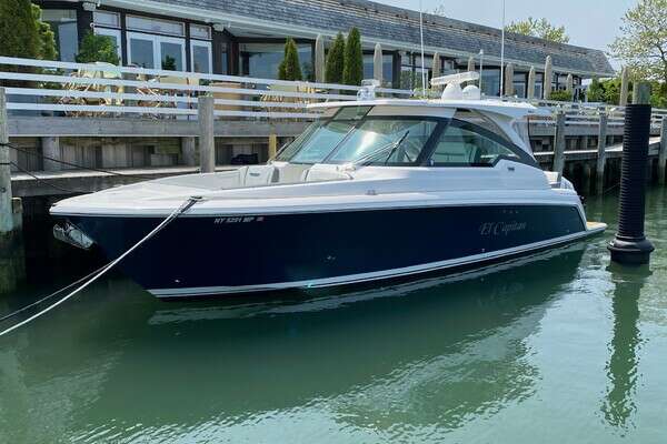 34-ft-Tiara Yachts-2019-34LX-El Capitan Sag Harbor New York United States  yacht for sale