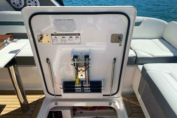 2019 Tiara Yachts 34