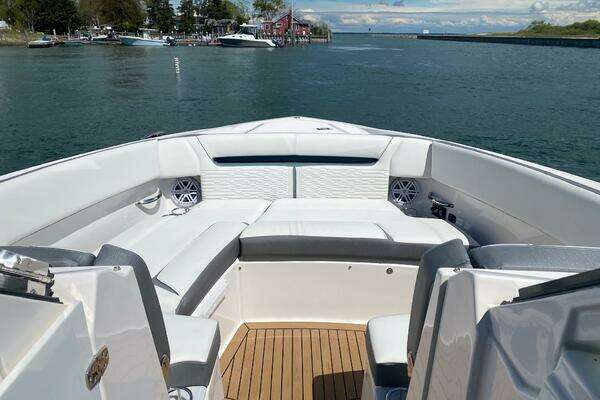 2019 Tiara Yachts 34