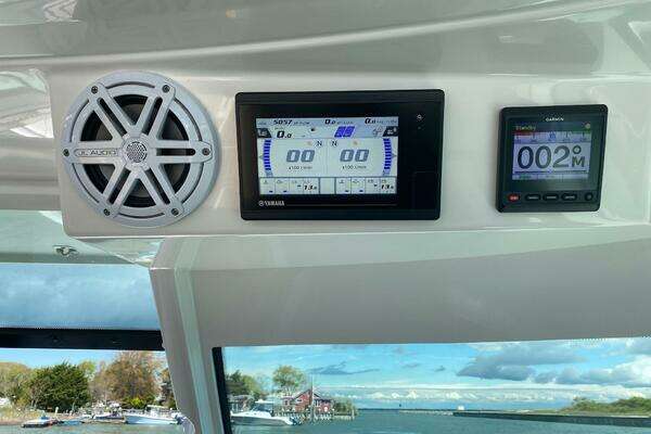 2019 Tiara Yachts 34