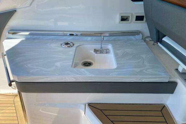 2019 Tiara Yachts 34