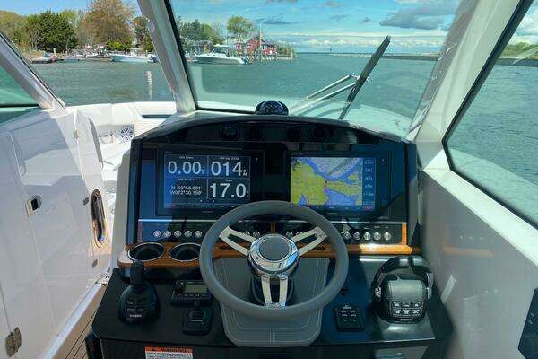 2019 Tiara Yachts 34