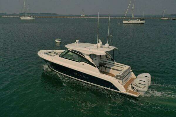 2019 Tiara Yachts 34