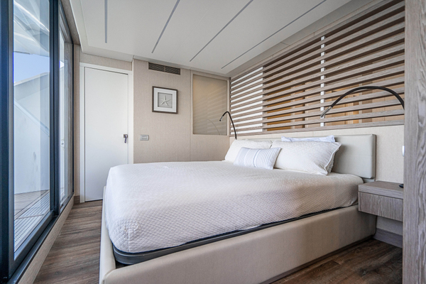 Persistence 58ft Overblue Yacht For Sale