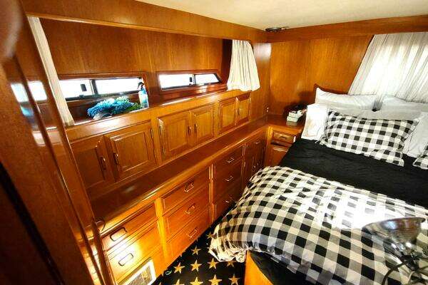 Ocean Alexander  Yacht For Sale